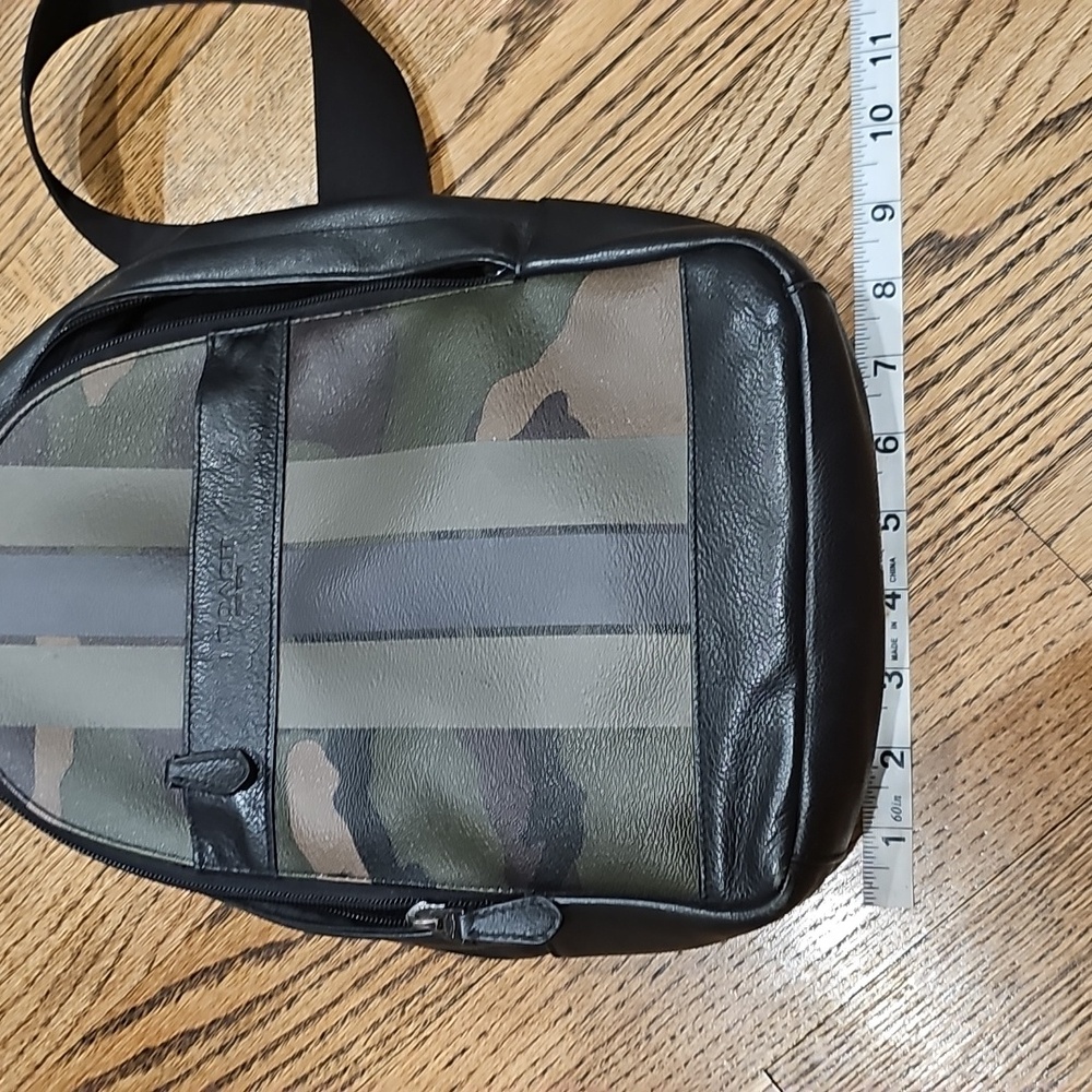 Coach Men's Charles Black and Green Camouflage Backpack - Picture 7 of 8